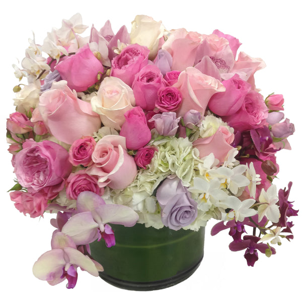 Corals and Ivory Flower Arrangement