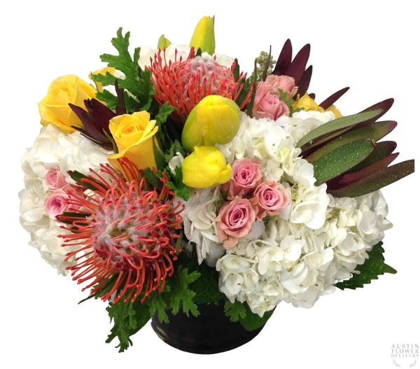 'Alto Unico'' Flower Arrangement